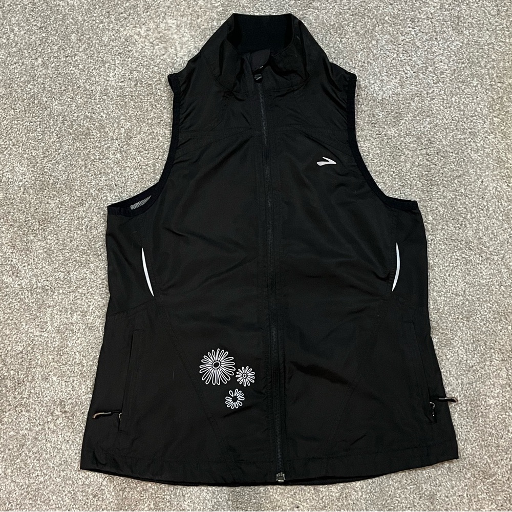Brooks Black Lightweight Running Vest with Floral Accent